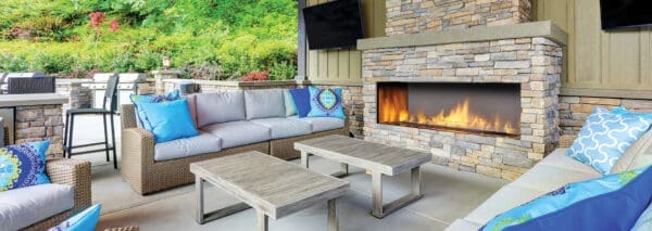Regency Horizon HZO60 Outdoor Gas Fireplace - Image 4